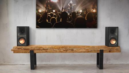 Loa chủ động Klipsch R-50PM: Đơn giản hóa hệ thống âm thanh cho ngôi nhà hiện đại